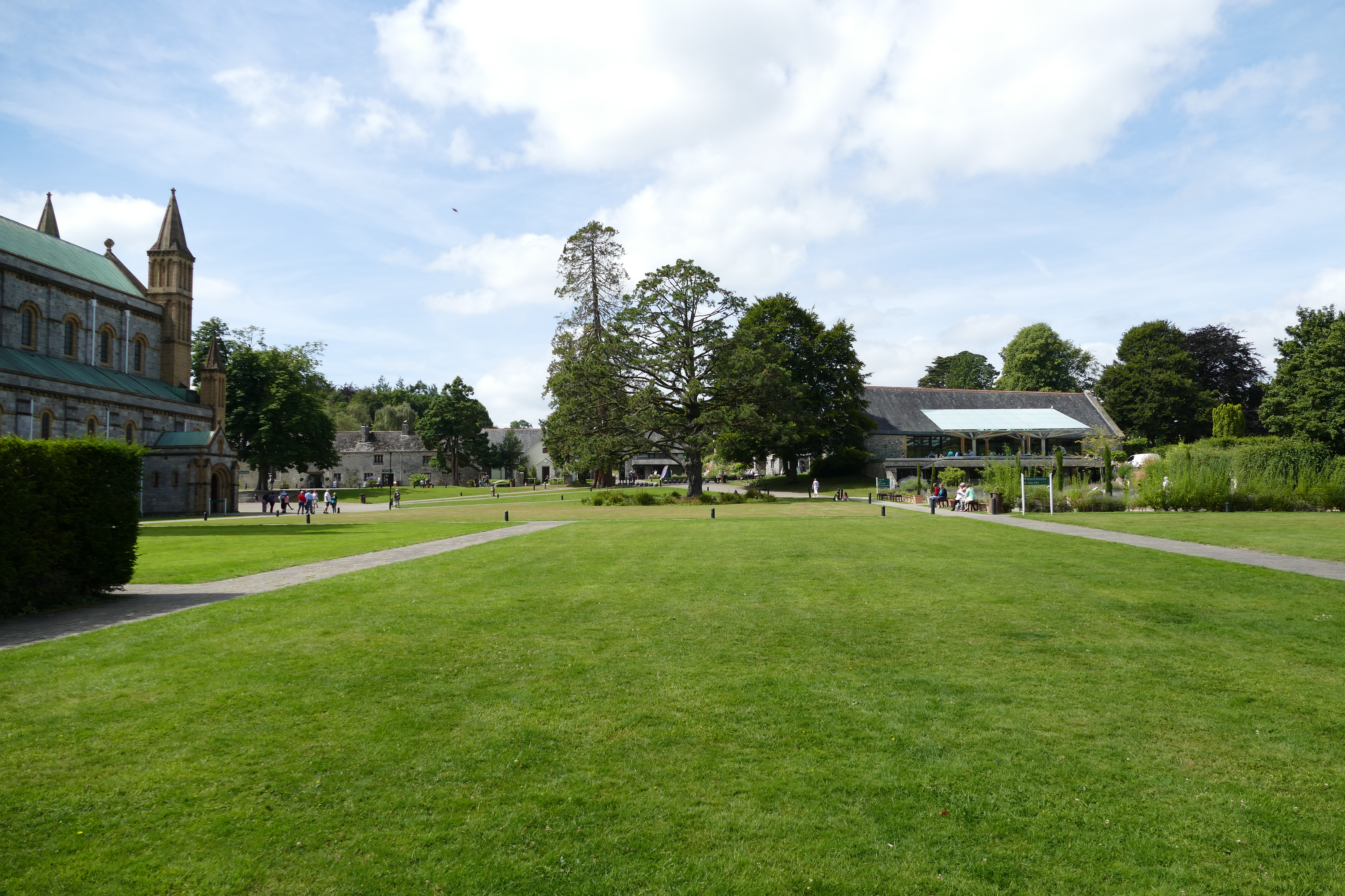 Buckfast Abbey Scenery (13)