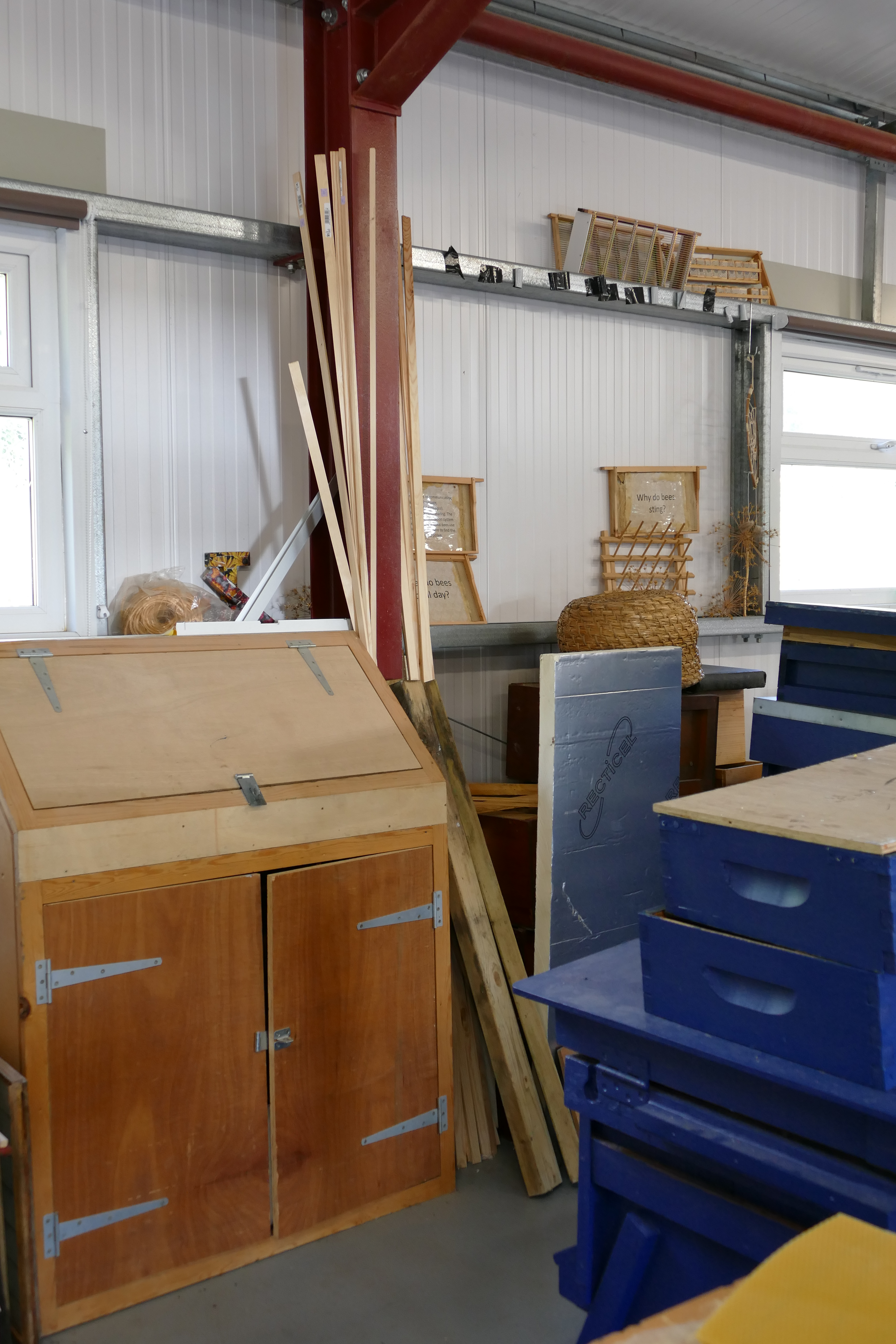 Buckfast Abbey Scenery (412)