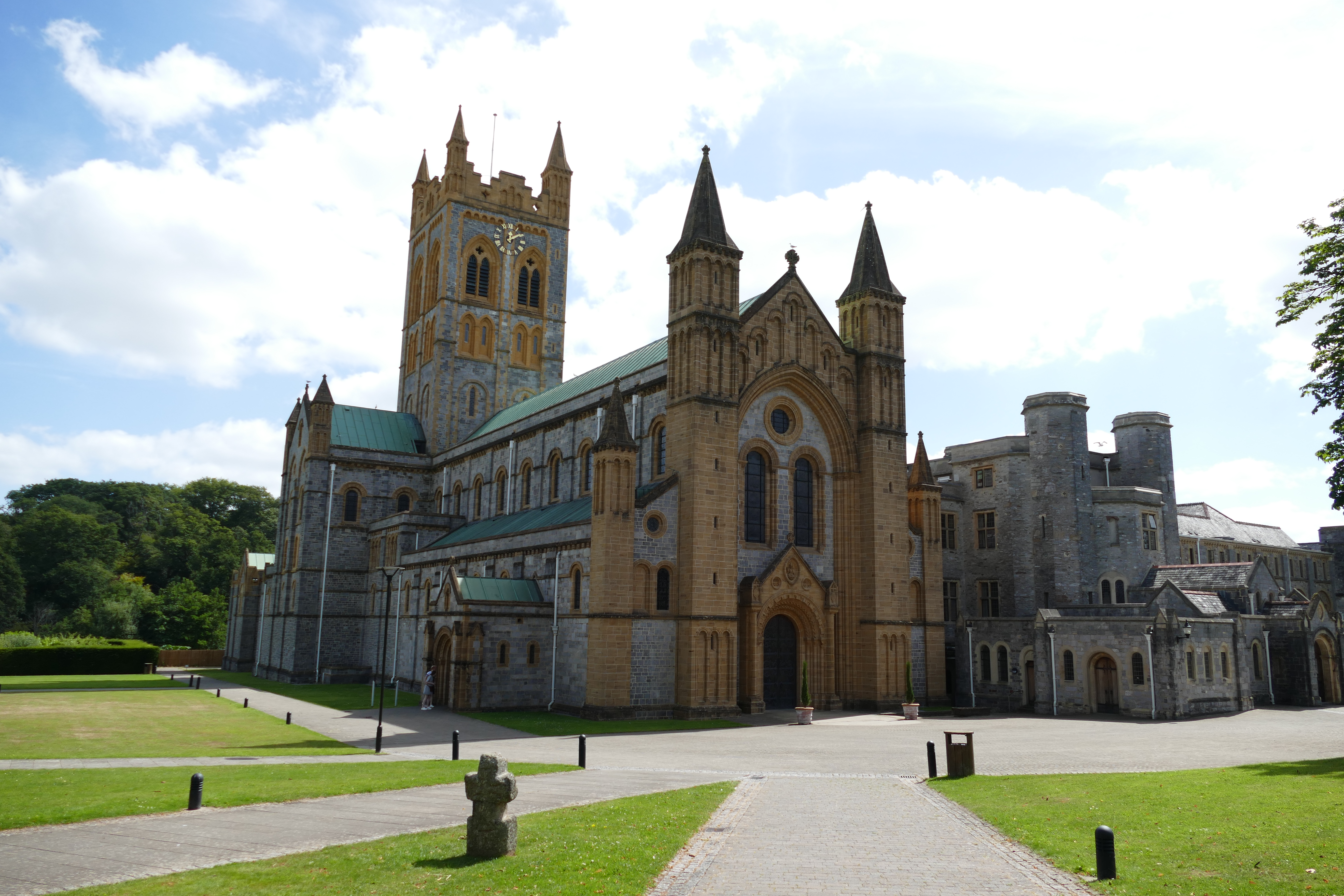 Buckfast Abbey Scenery (5)