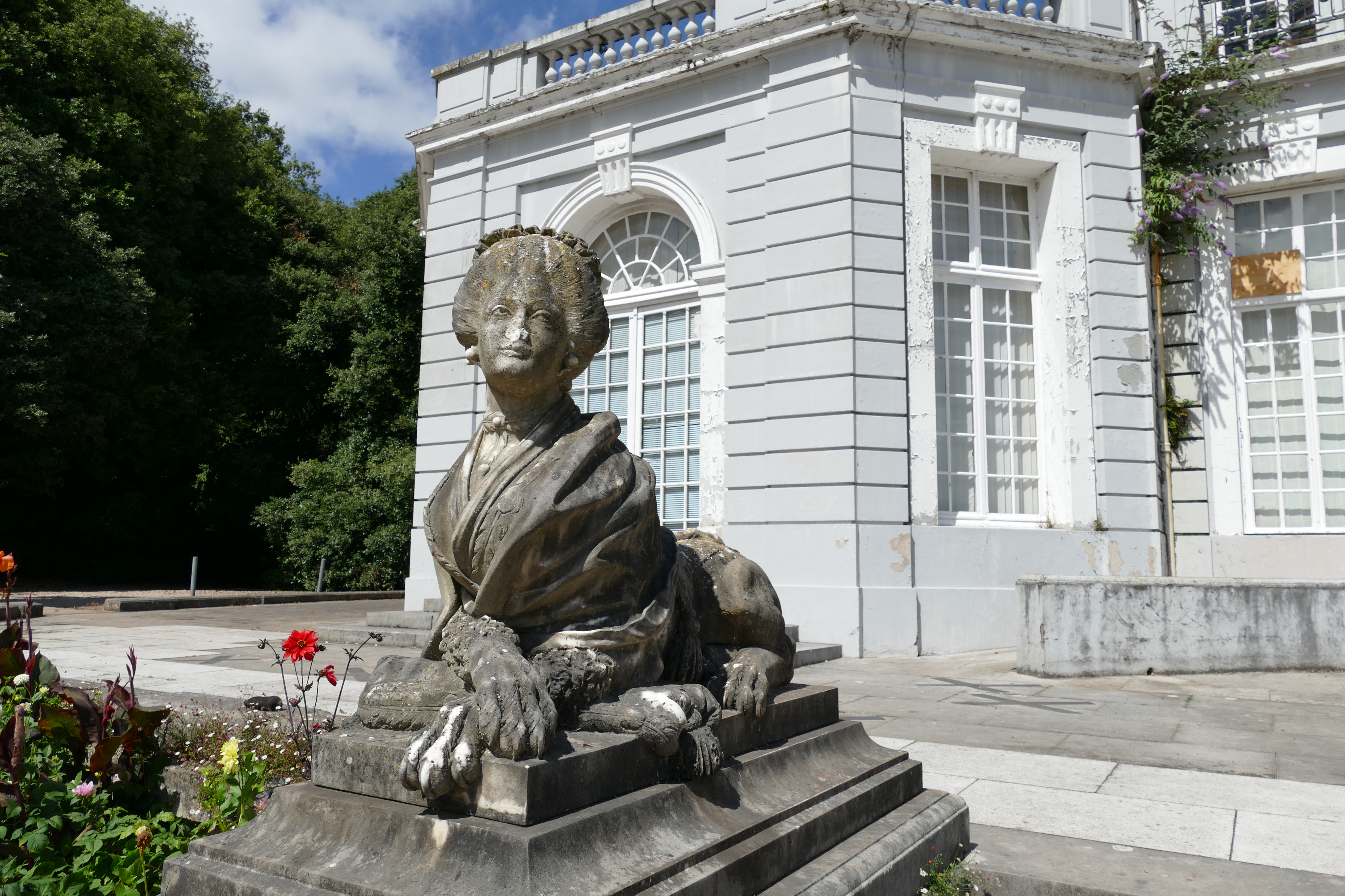 paington-oldway-mansion-42